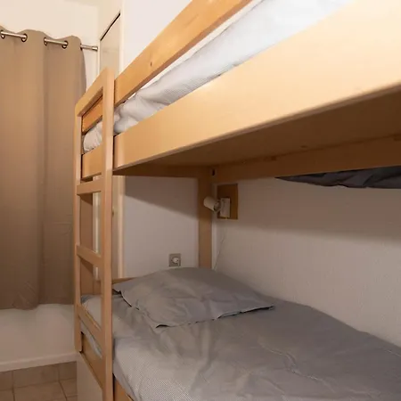 Apartment Le Lavandou, T2 + Cabine, Acces Plage, Parking Et Climatisation - Fr-1-803-88